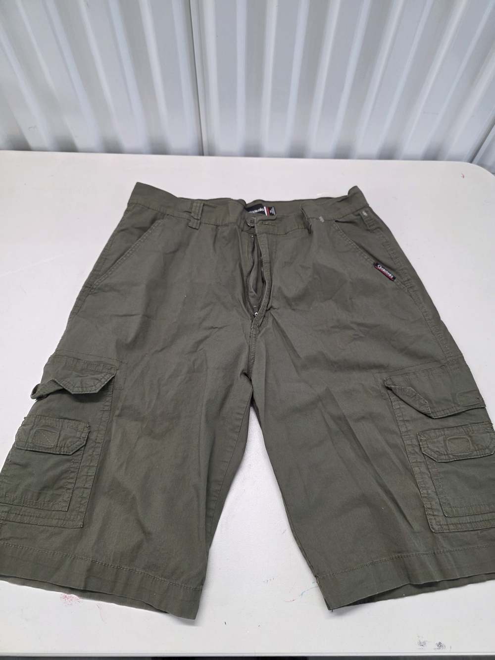 Akademiks Cargo Shorts Men's Size 34x11